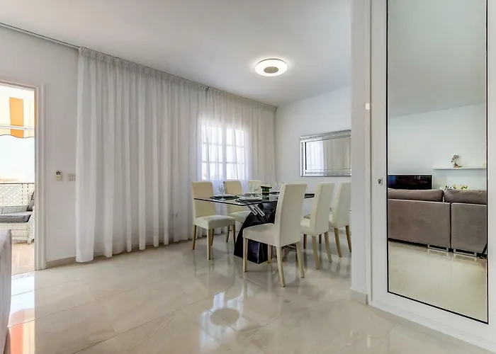 Panoramic Del Atlantico * Адехе